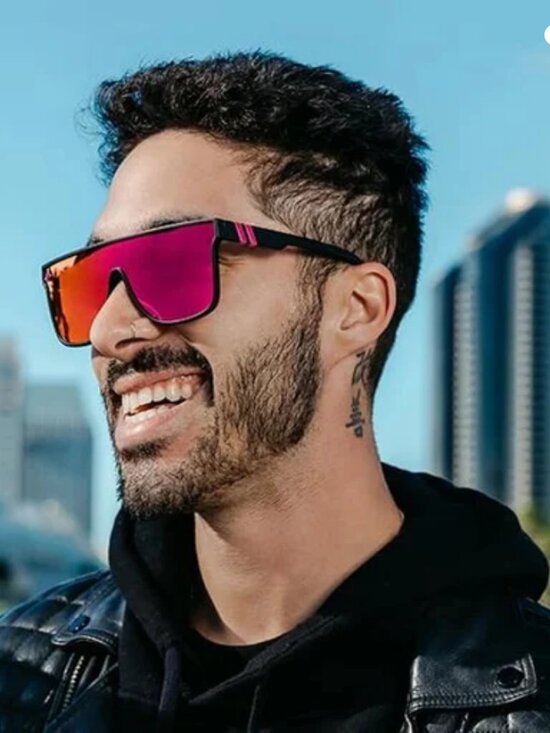 Blenders Scifi Midnight Emma Frame Polarized Hot Pink Mirror Shield Sunglasses main image 10